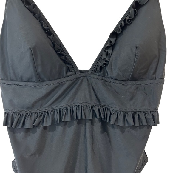NWT J. Crew Ruffle Plunge One Piece Swimsuit 16 black beach swim vacation - Picture 5 of 12